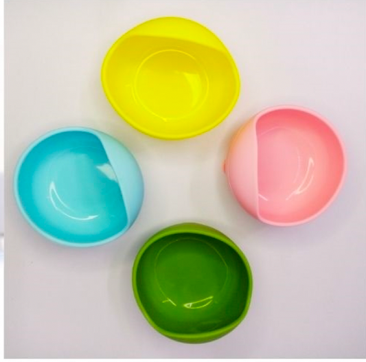 Bowl de Silicona Antiderrame con Chupa – ¡Comidas sin desastres!
