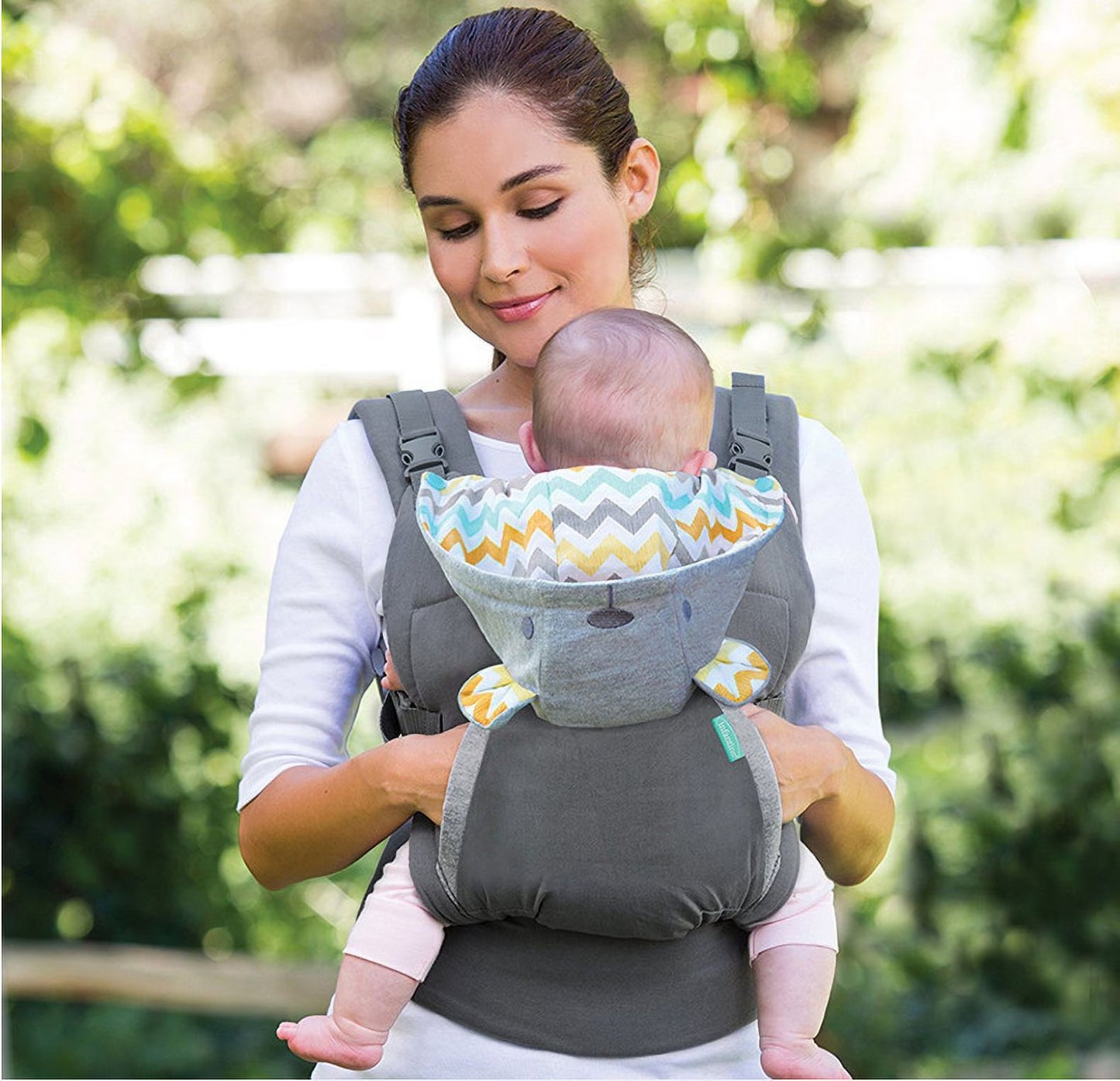 Cargador Ergonómico con Capucha